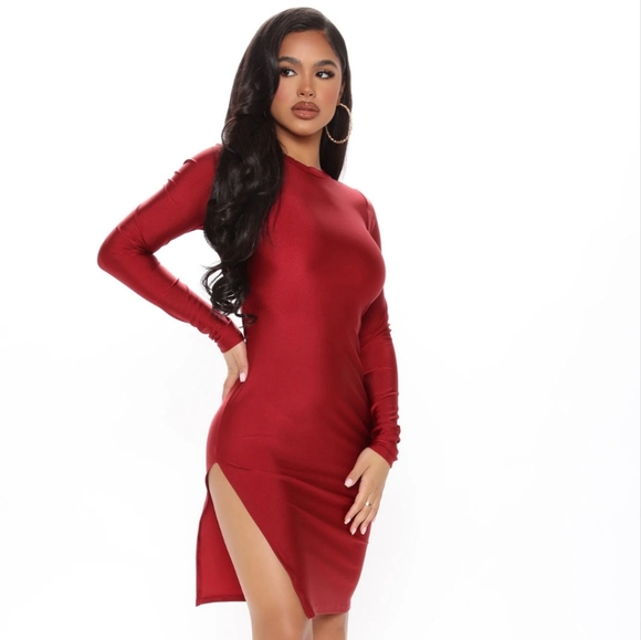 NWT! FASHION NOVA DRESS! - Picture 9 of 9